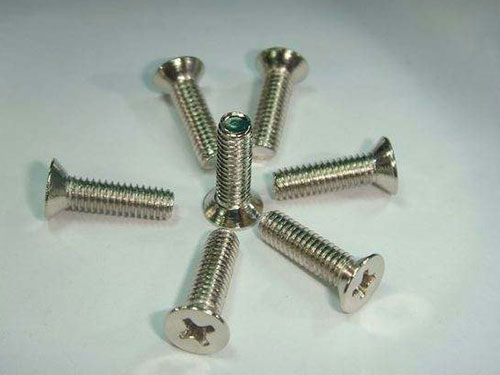 成年樹(shù)